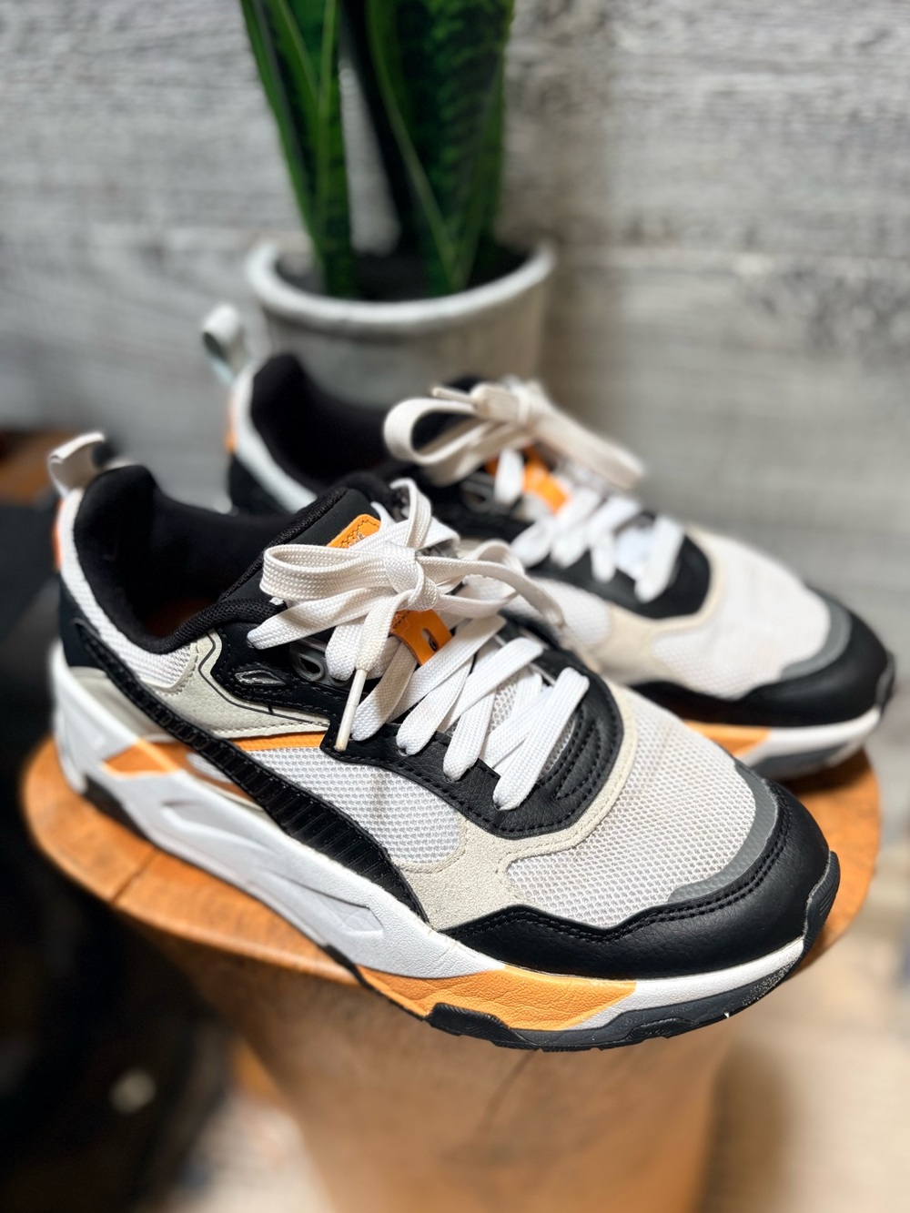PUMA | "Trinity Jr." Futro Chunky Sneakers - Youth 6, White/Orange/Black